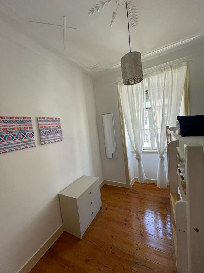 7 Seas 3 Hostel Lisboa Ngoại thất bức ảnh